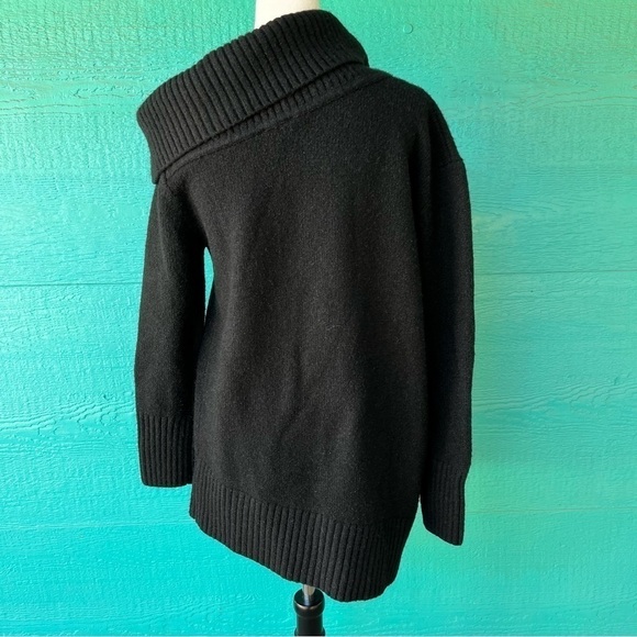 GRLFRND DARLENE SWEATER ASYMMETRICAL BLACK SIZE SMALL EUC - Picture 7 of 7